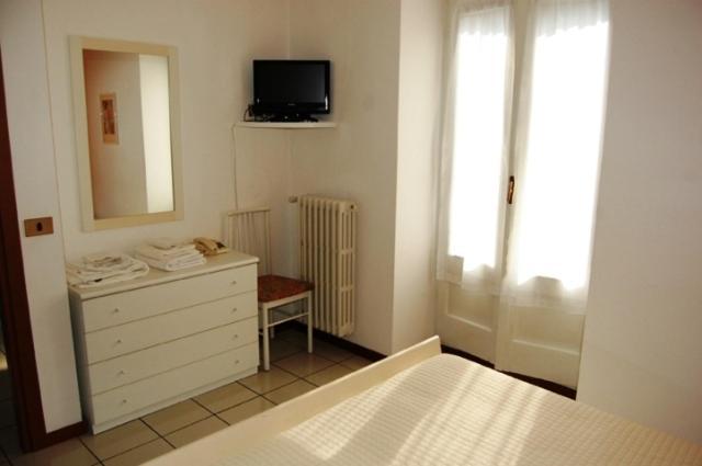 Albergo Del Cacciatore Cremeno 部屋 写真